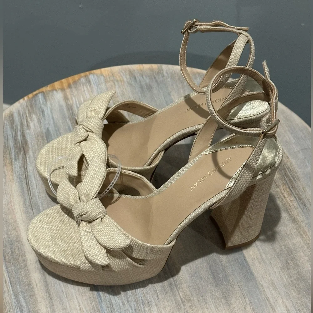 Antonio Melani Bindi Raffia Bow Platform Bow Sandals  size 9M New with tags